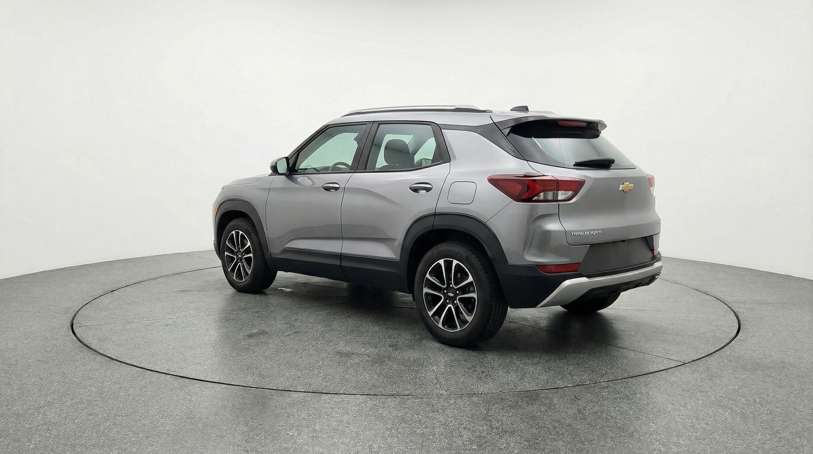 Used 2025 Chevrolet TrailBlazer LT image 6