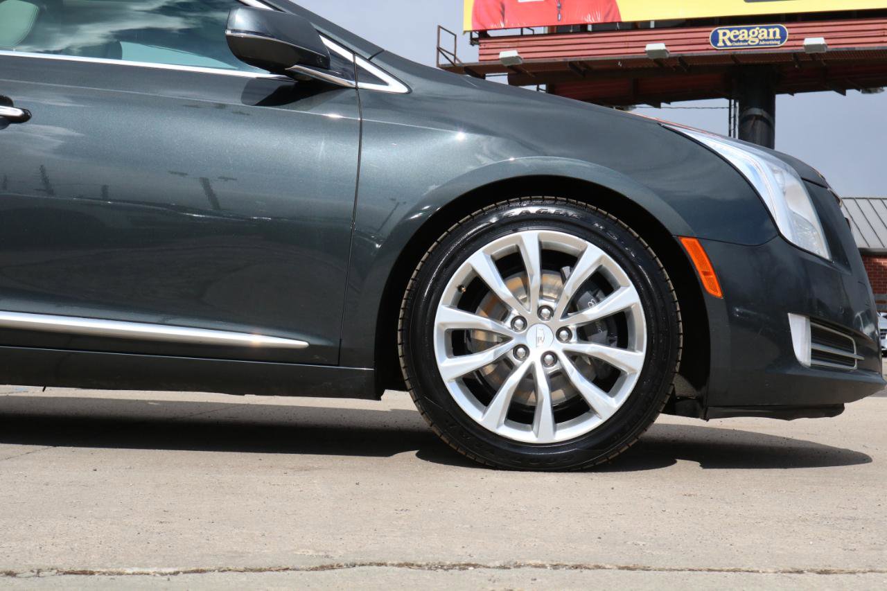 Used 2016 Cadillac XTS Luxury w/ Driver Awareness Package image 6