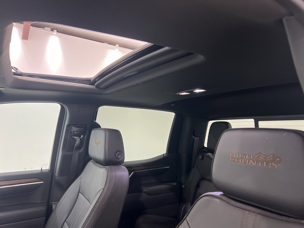 Used 2023 Chevrolet Silverado 1500 High Country w/ High Country Premium Package image 17
