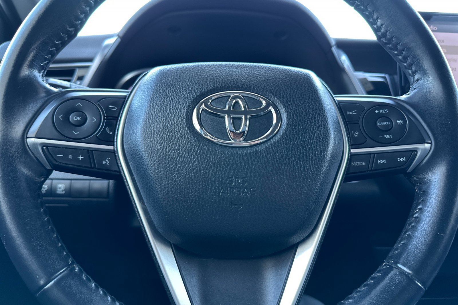 Used 2021 Toyota Camry XLE FWD image 22