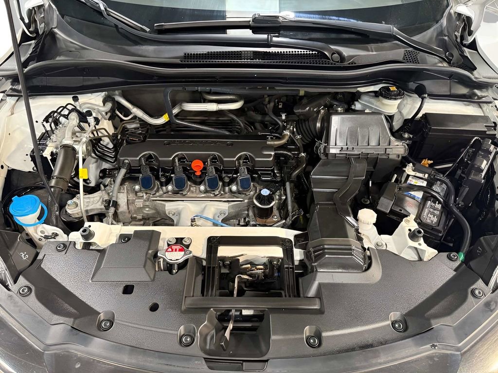 Used 2021 Honda HR-V EX image 38