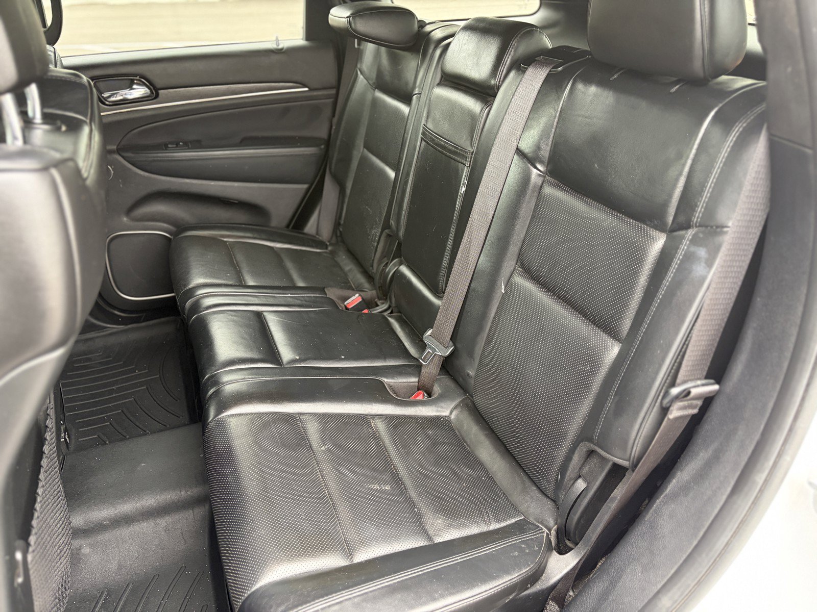 Used 2019 Jeep Grand Cherokee High Altitude AWD/4WD image 9