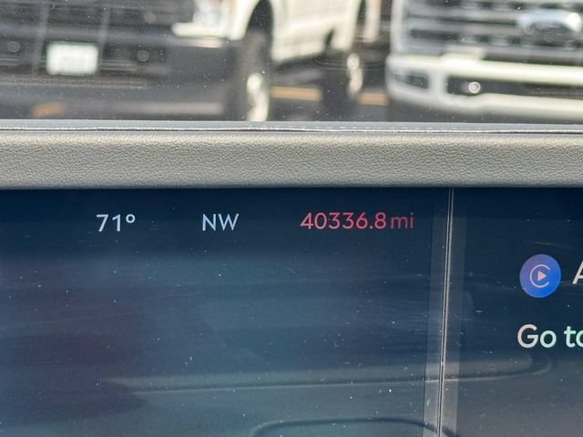 Used 2024 Lincoln Nautilus Reserve AWD/4WD image 18
