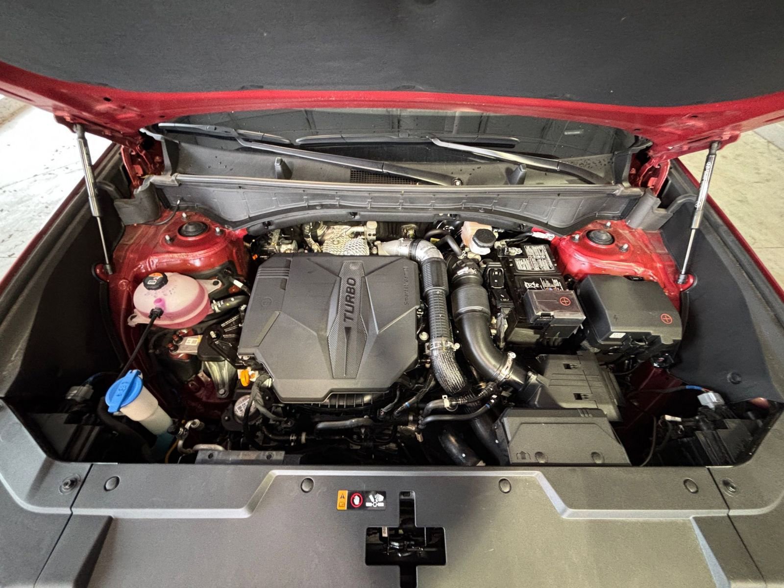 Used 2025 Hyundai Santa Fe SEL image 33