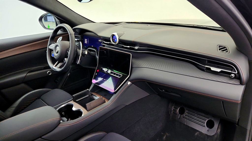 Used 2025 Maserati Grecale Folgore AWD/4WD image 26