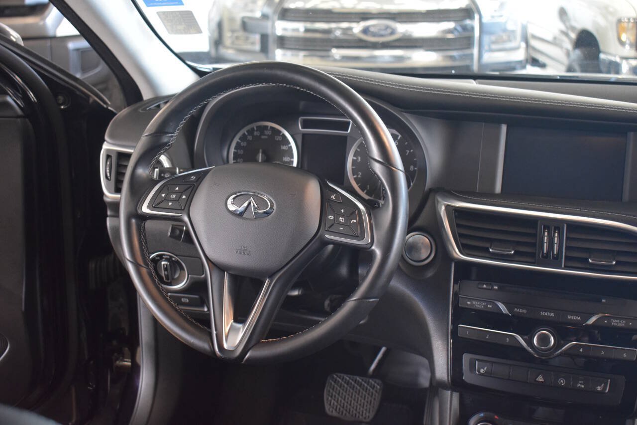 Used 2018 INFINITI QX30 Premium w/ Navigation Package AWD/4WD image 41