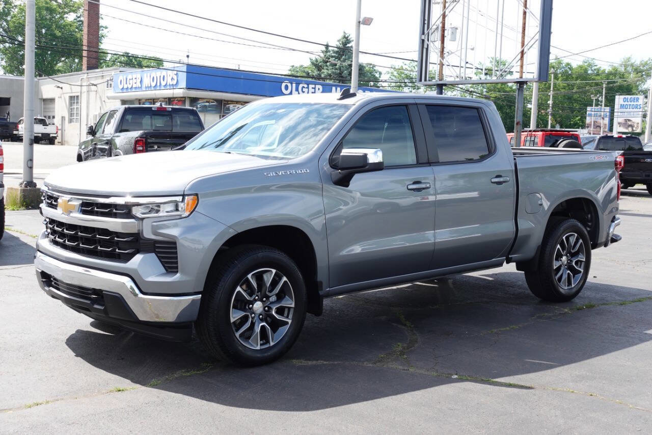 Used 2023 Chevrolet Silverado 1500 LT AWD/4WD image 1