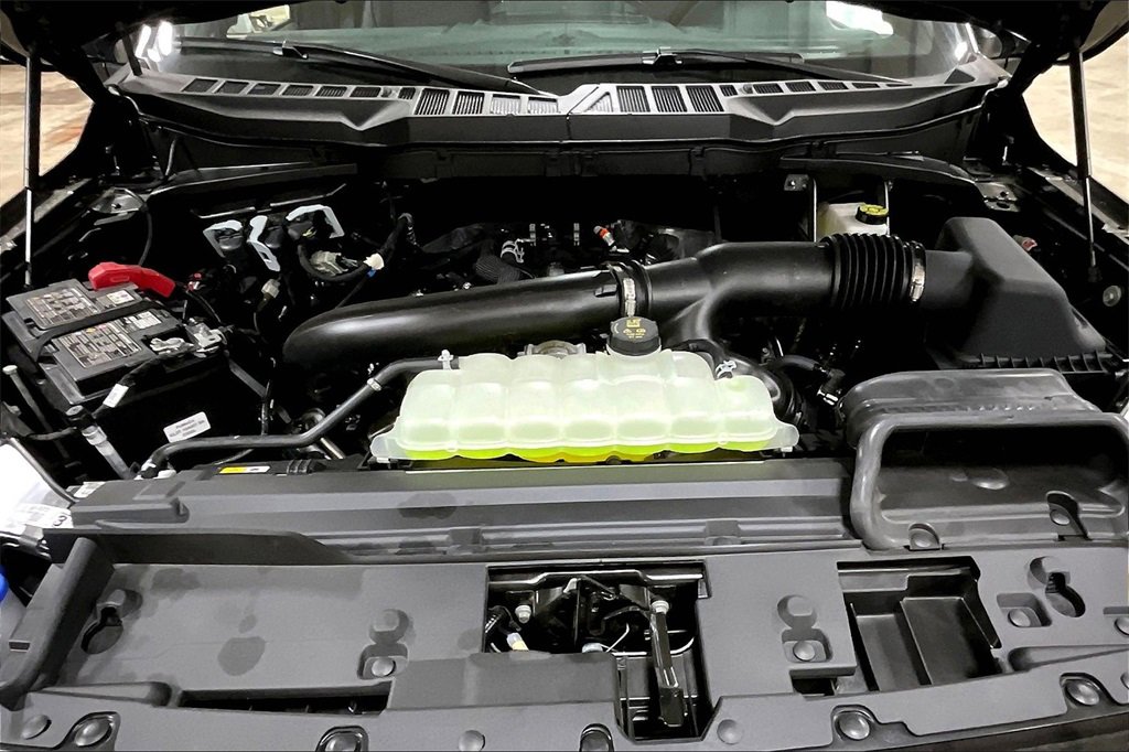 New 2025 Ford F150 Lariat w/ Equipment Group 501A Mid image 11