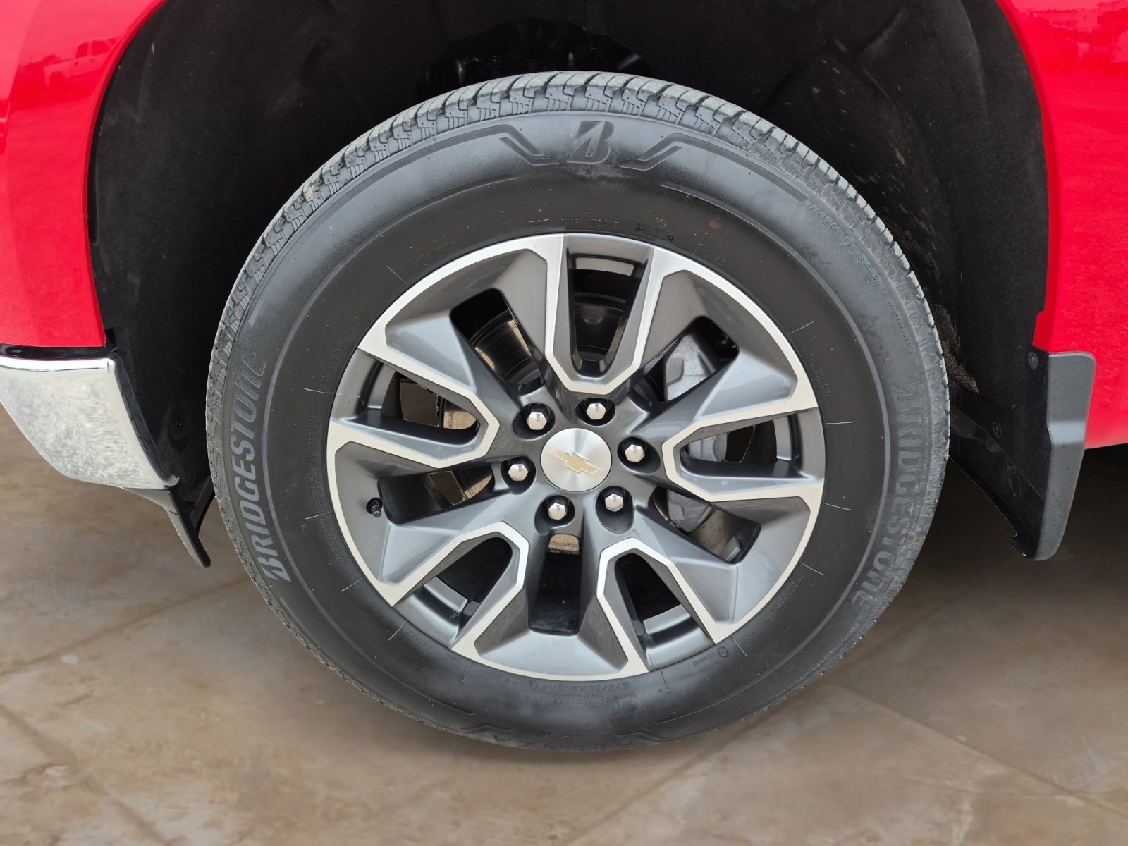 Used 2023 Chevrolet Silverado 1500 LT AWD/4WD image 29