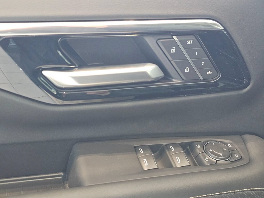 New 2026 Chevrolet Tahoe Premier w/ Sun And Tow Package AWD/4WD image 24