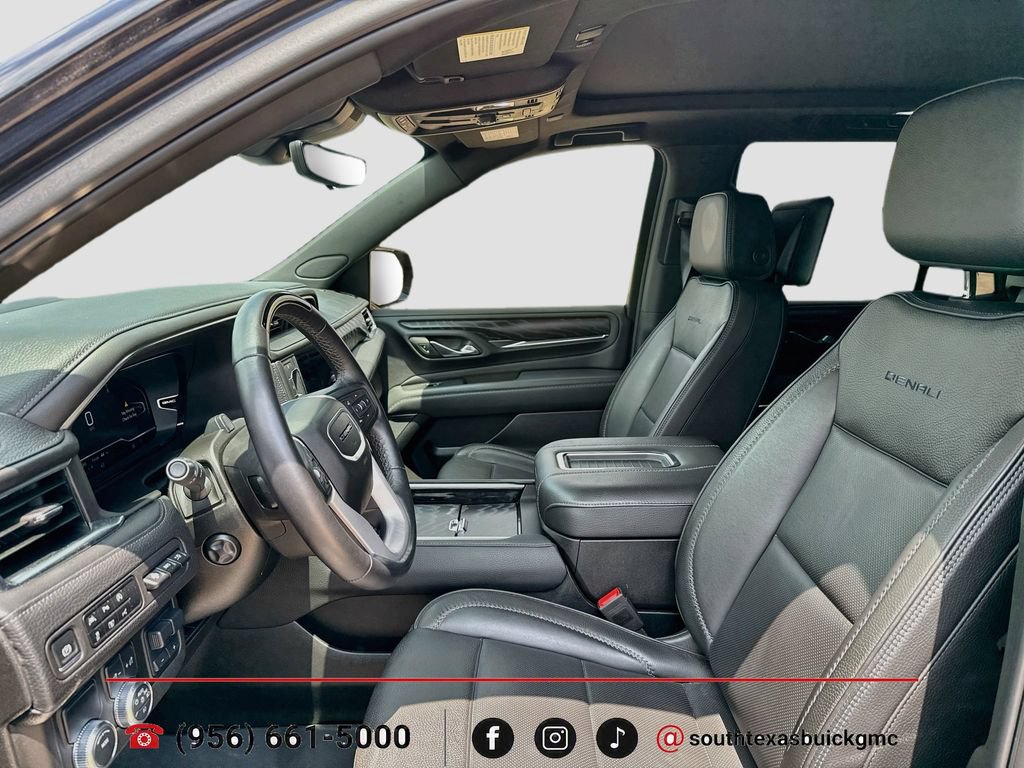 Used 2024 GMC Yukon Denali w/ Advanced Technology Package RWD image 12