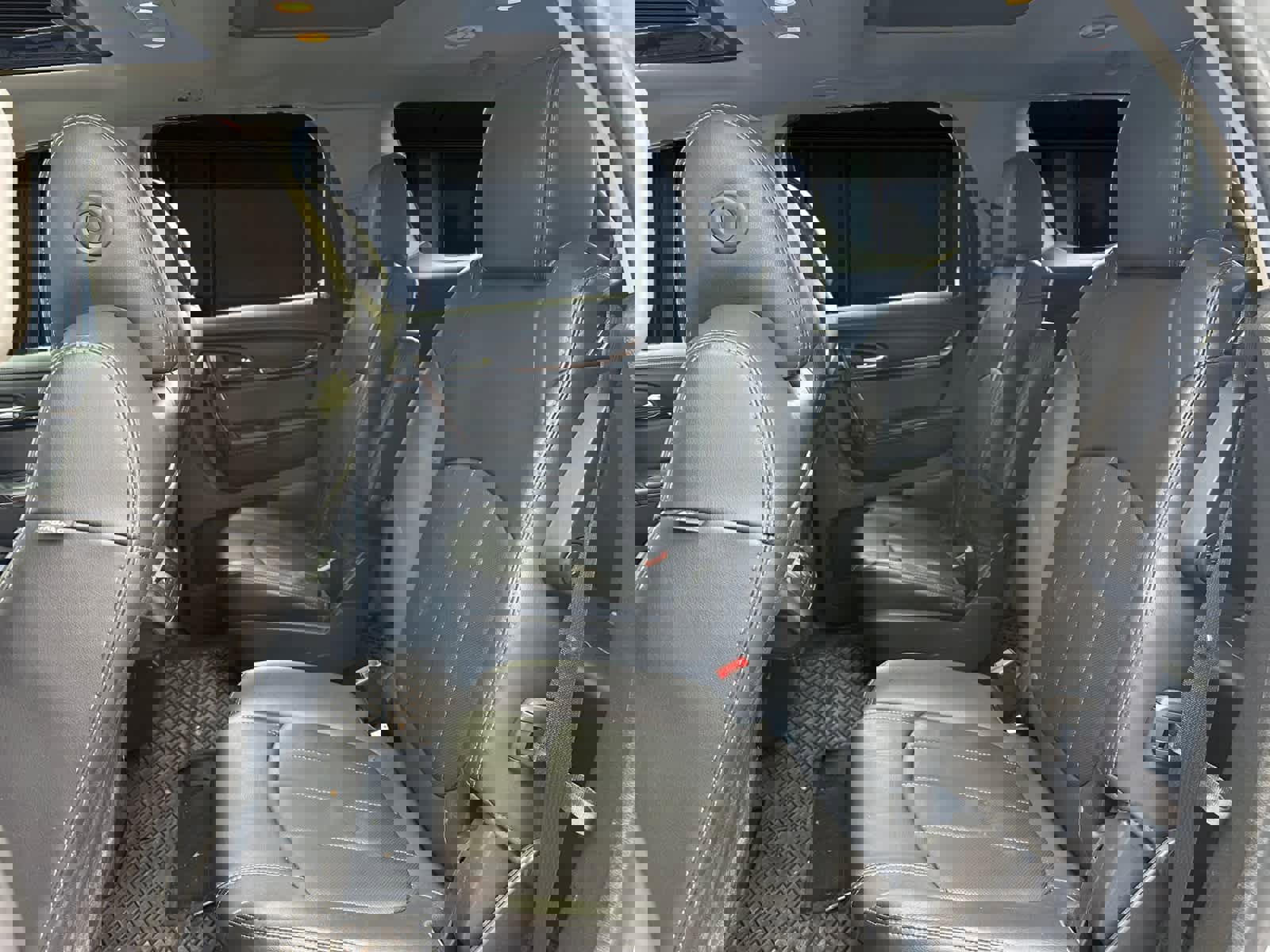 Used 2016 GMC Acadia Denali image 15