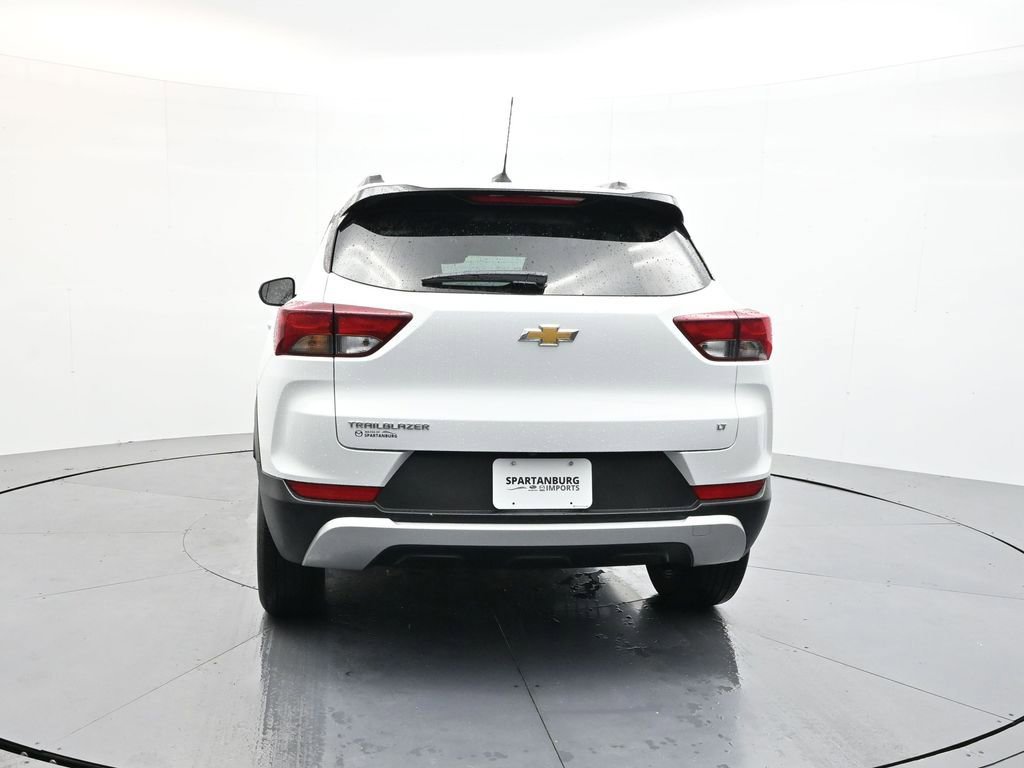 Used 2023 Chevrolet TrailBlazer LT w/ Convenience Package image 6