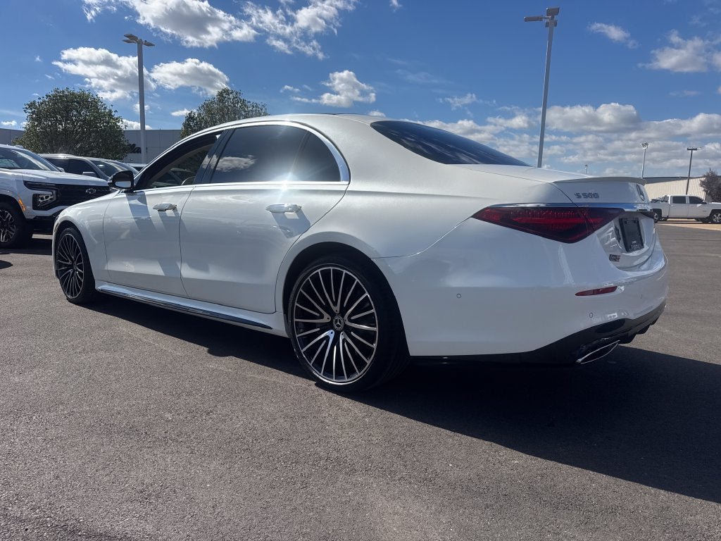 Used 2022 Mercedes-Benz S 580 4MATIC Sedan image 4
