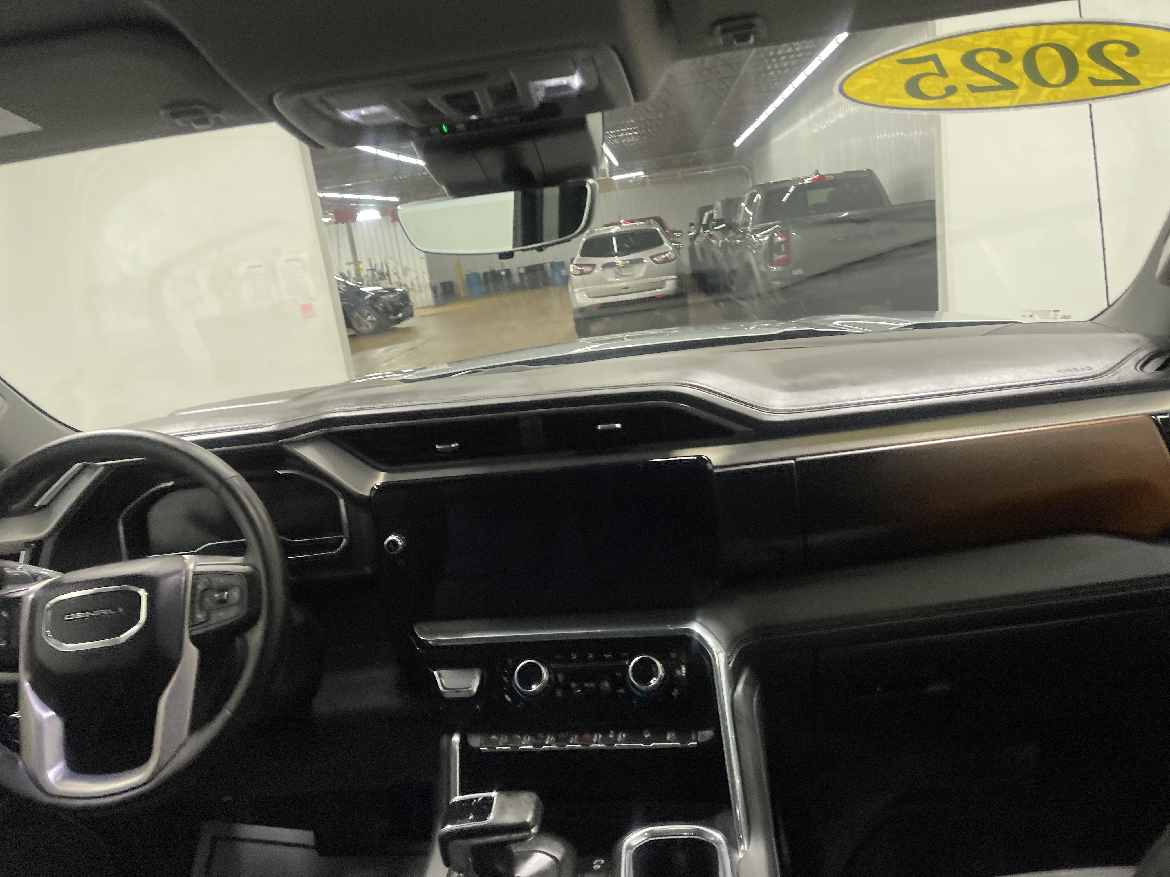 Used 2025 GMC Sierra 1500 Denali w/ Denali Reserve Package image 22