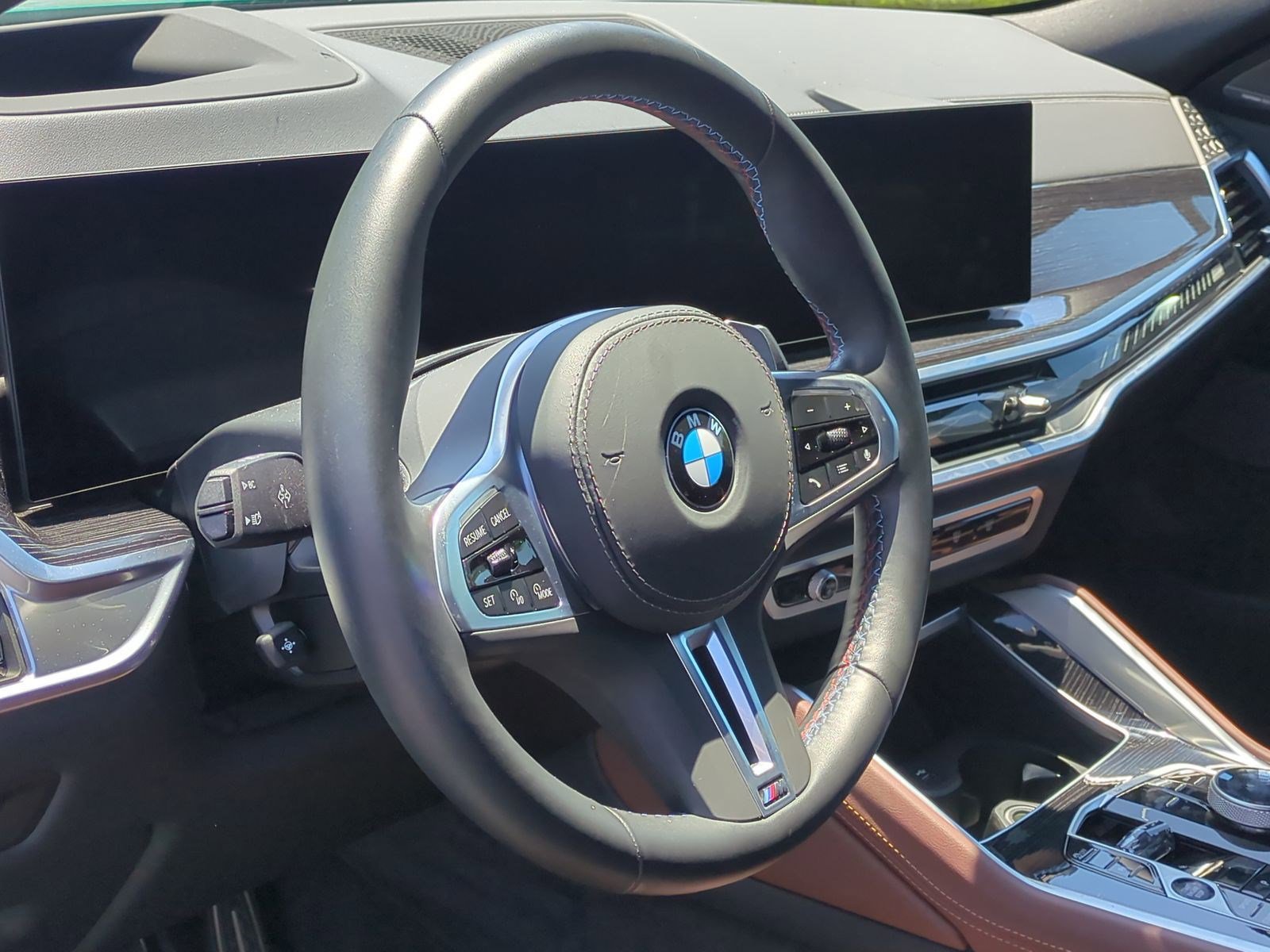Certified 2026 BMW X6 M60i AWD/4WD image 17