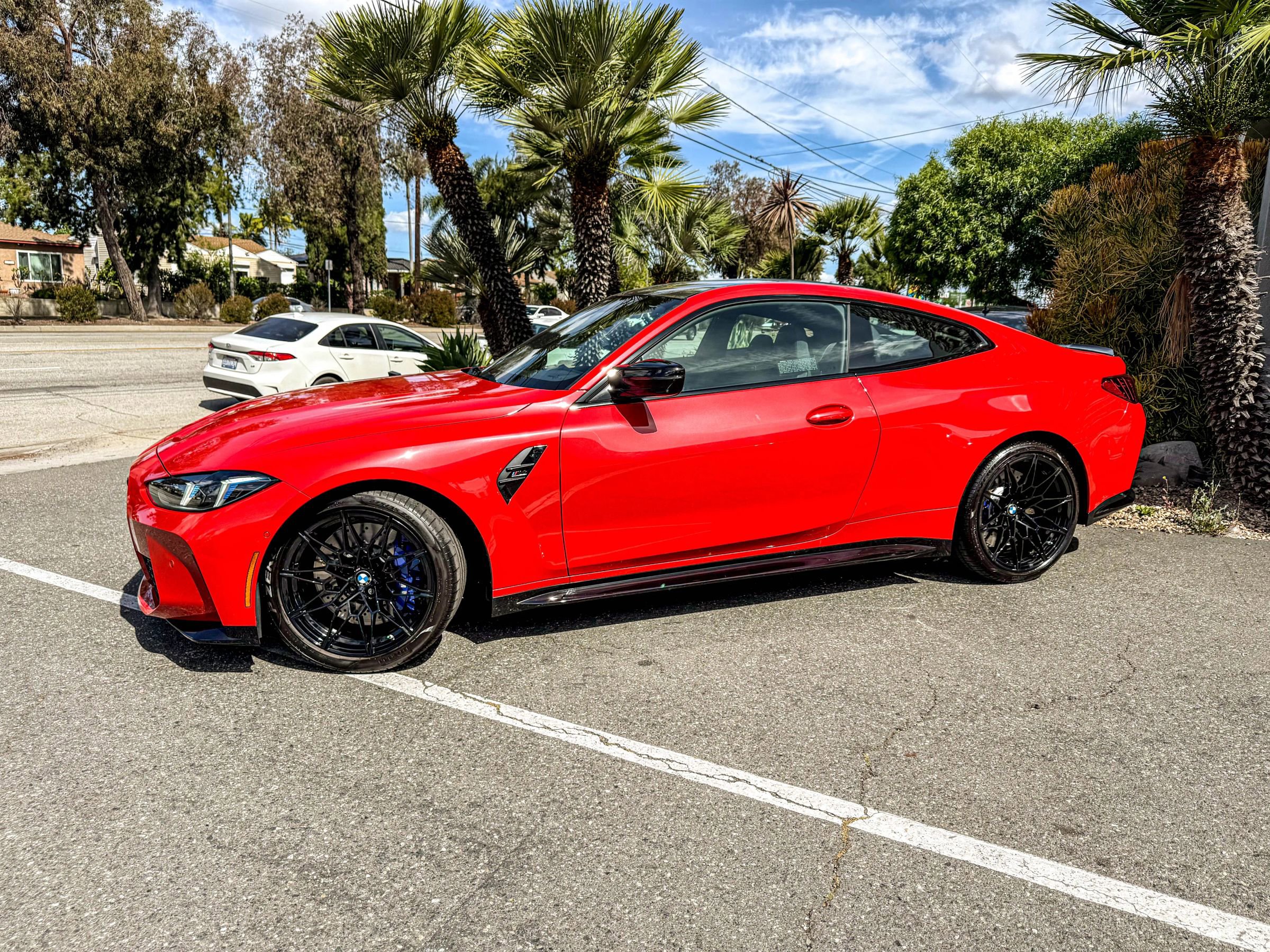 Used 2025 BMW M4 Competition w/ Executive Package RWD image 5