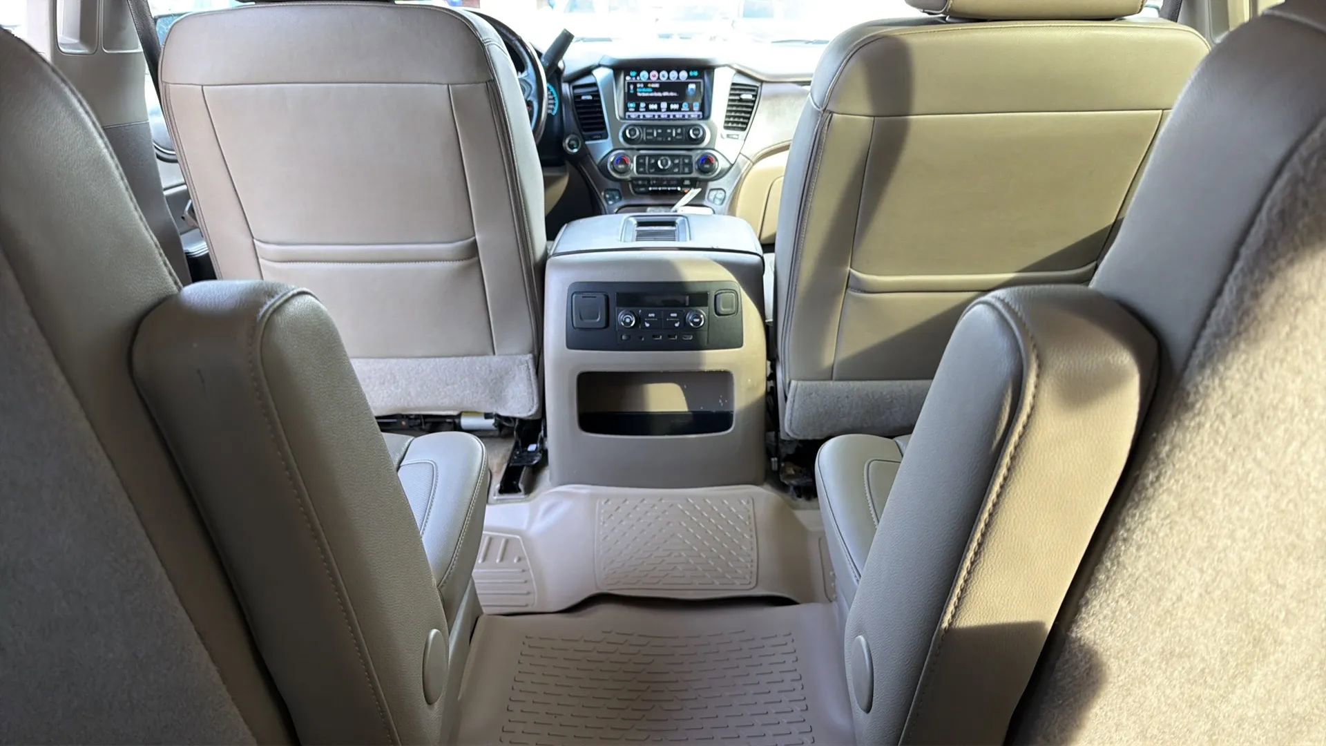 Used 2018 Chevrolet Tahoe Premier image 35