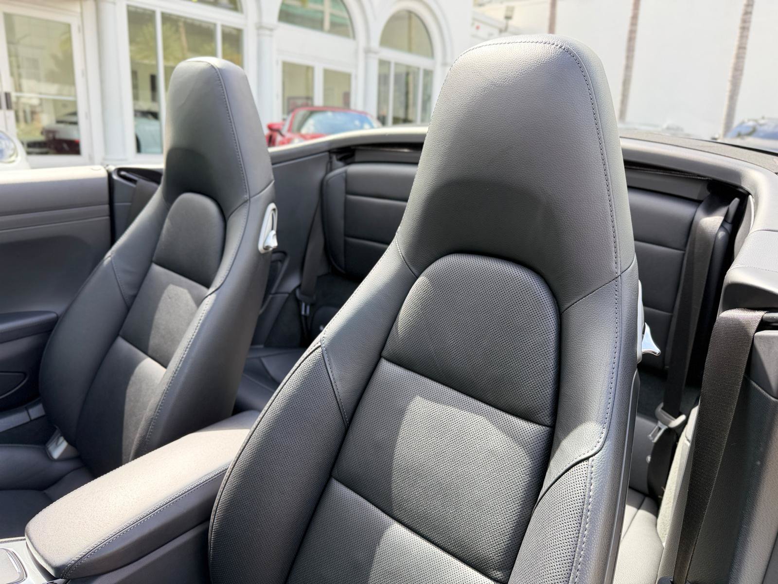 Used 2017 Porsche 911 Carrera 4 AWD/4WD image 36