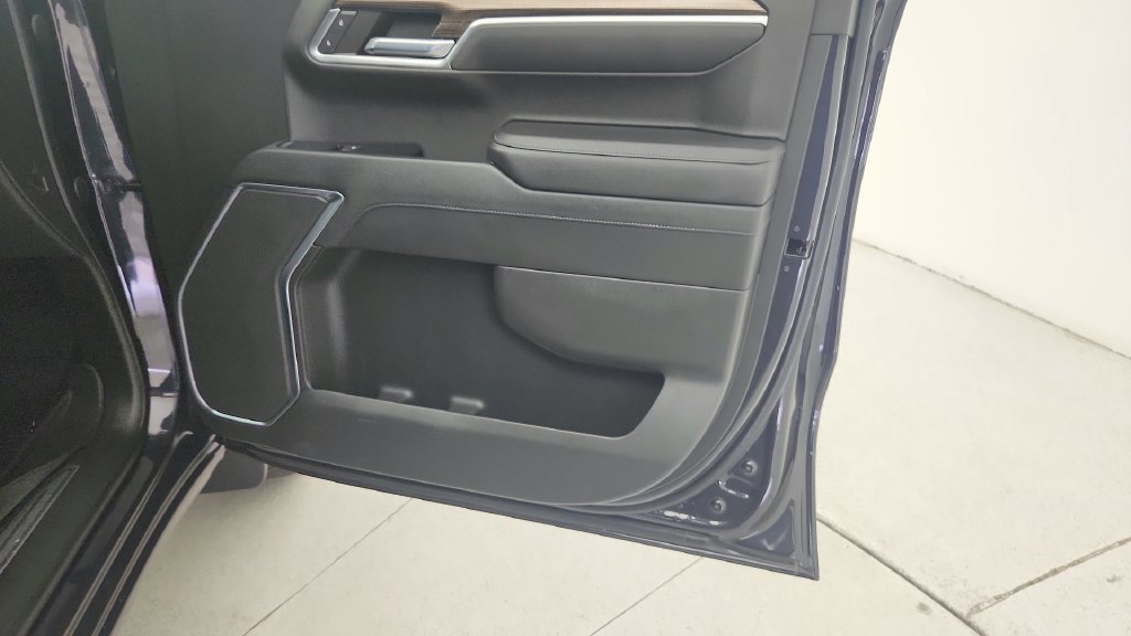 Certified 2022 Chevrolet Silverado 1500 LT RWD image 31