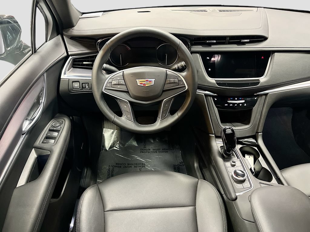 Used 2025 Cadillac XT5 Luxury AWD/4WD image 23