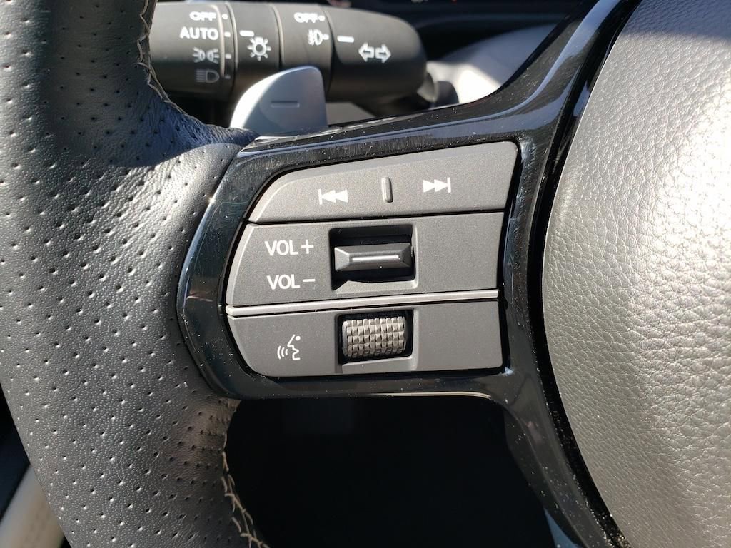Certified 2025 Acura ADX A-Spec AWD/4WD image 16