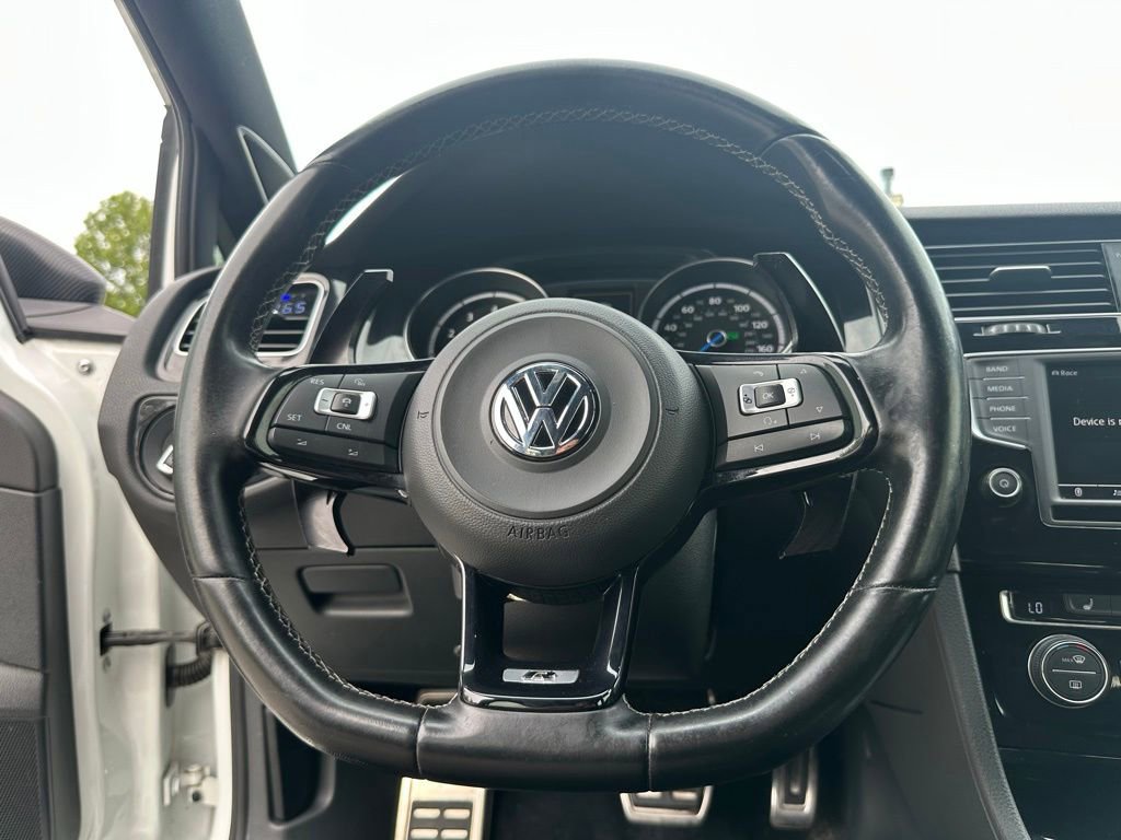 Used 2016 Volkswagen Golf 4-Door AWD/4WD image 28