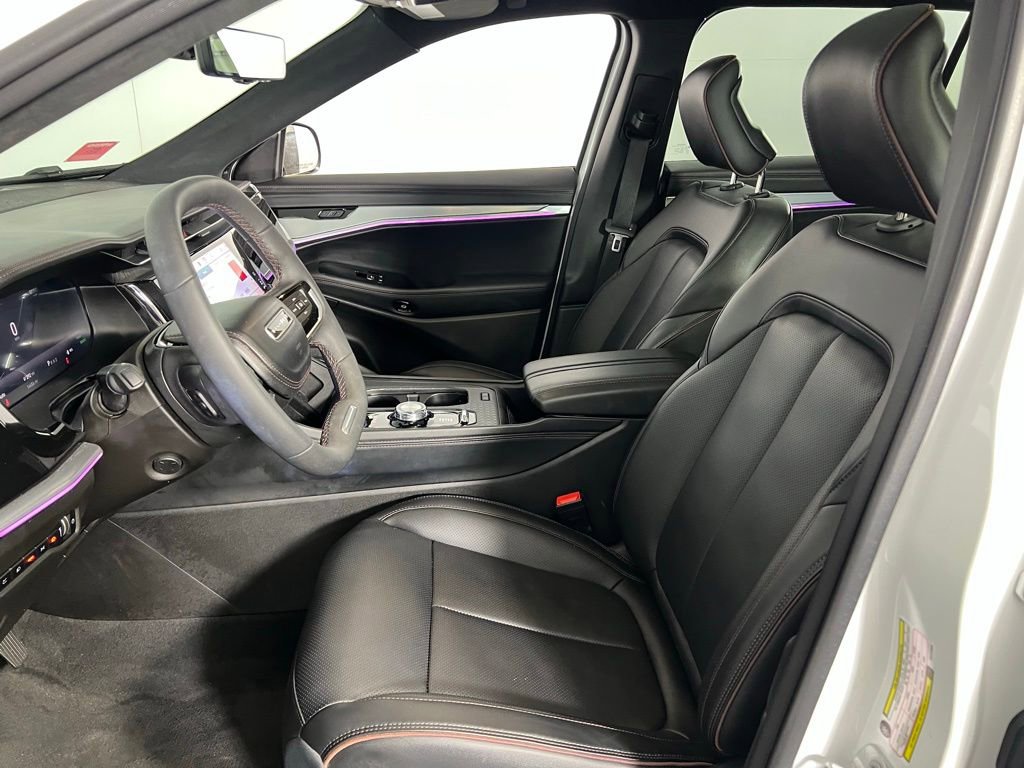 Used 2024 Jeep Wagoneer Launch Edition image 23