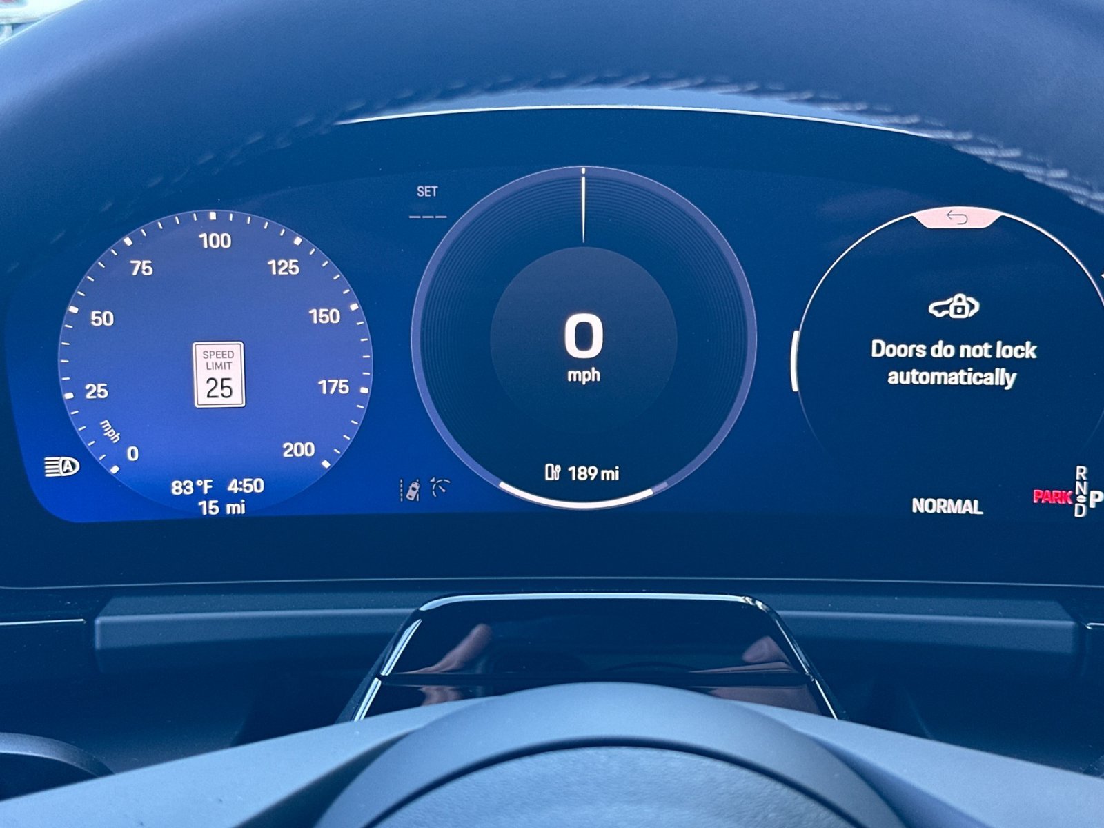 New 2026 Porsche Macan 4 Electric AWD/4WD image 16