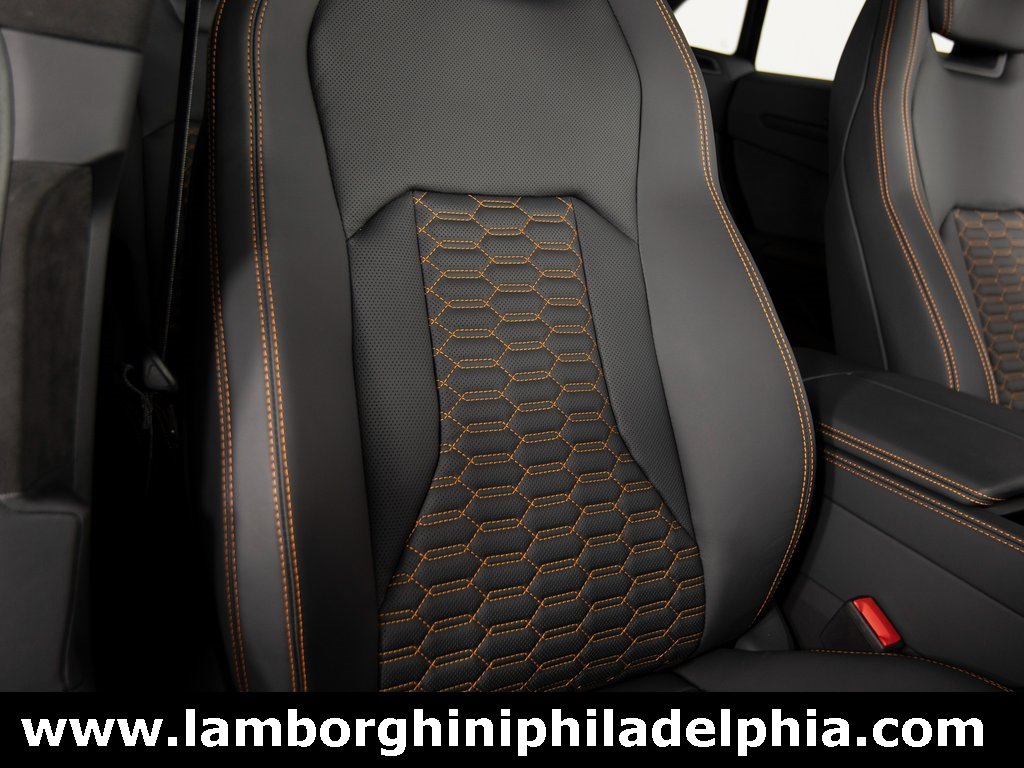 Used 2024 Lamborghini Urus S image 40