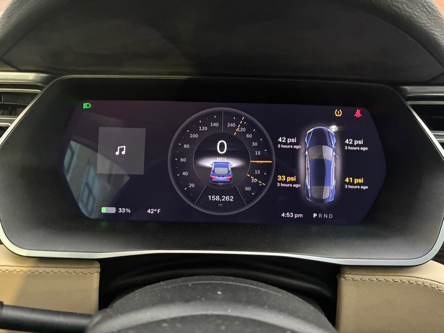 Used 2014 Tesla Model S 60 image 10