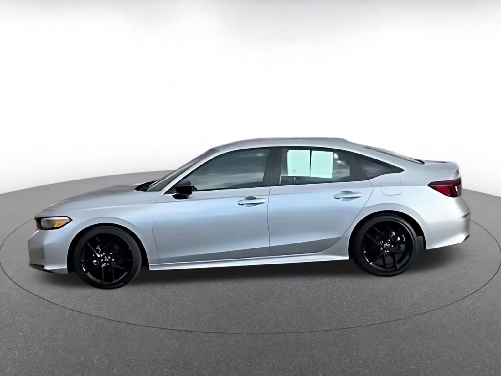 Used 2025 Honda Civic Sport image 11