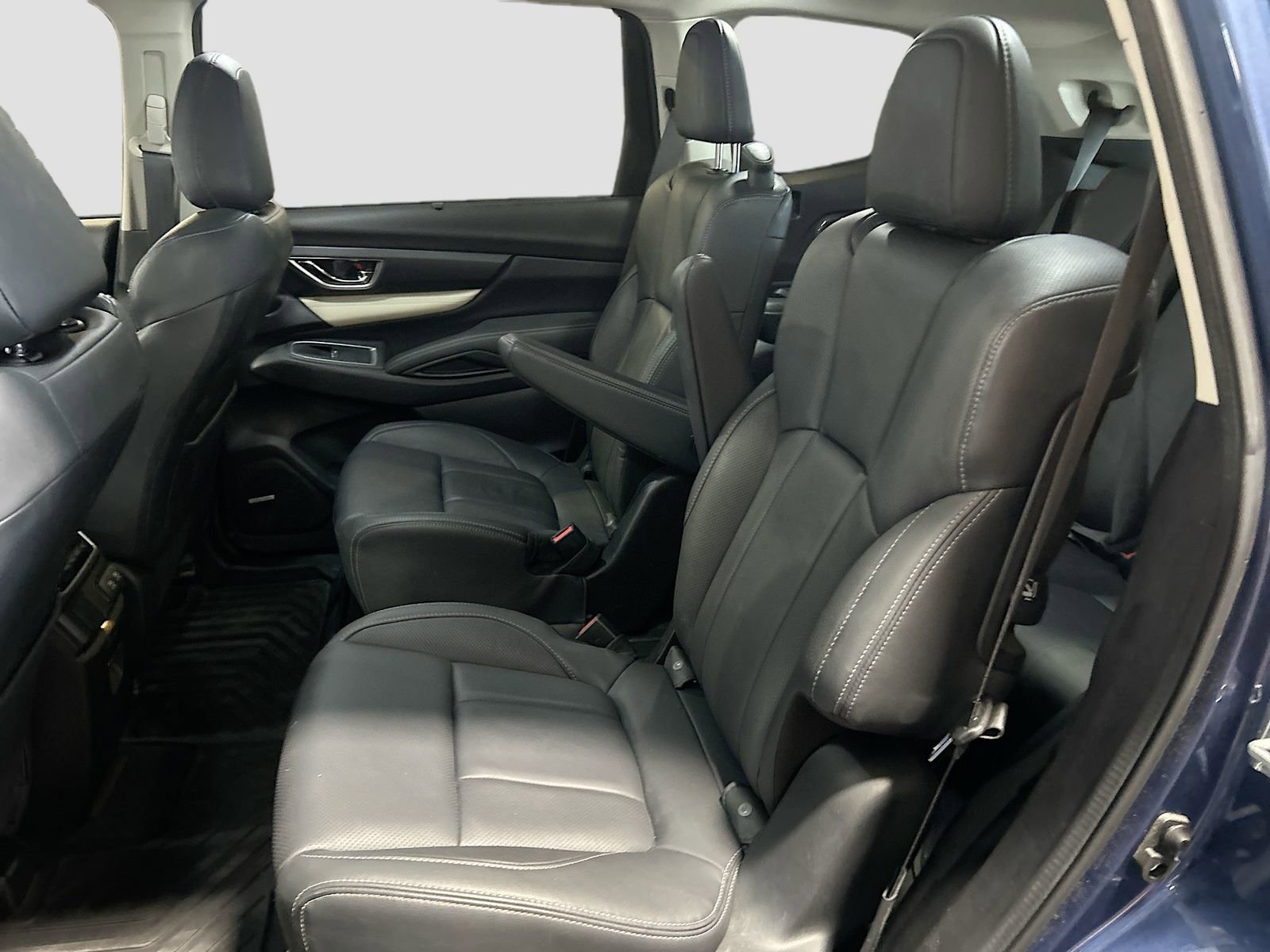 Used 2021 Subaru Ascent Limited w/ Technology Package image 26