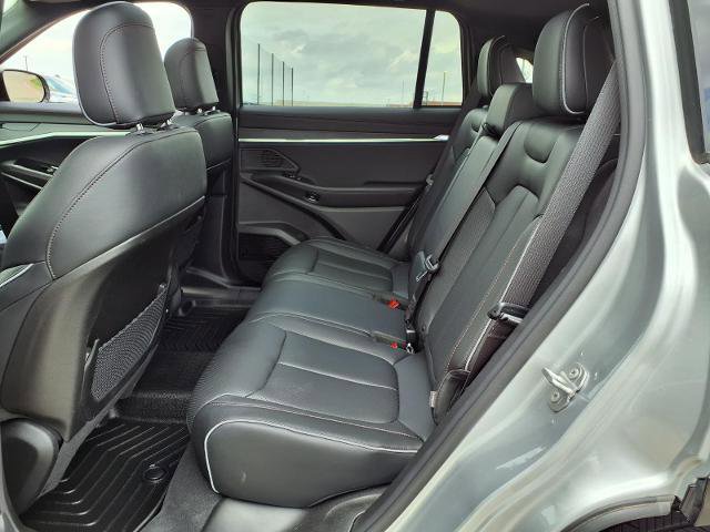 Used 2025 Jeep Wagoneer S Limited image 20