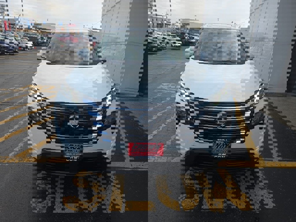 Certified 2026 Nissan Rogue SV w/ SV Premium Package image 10