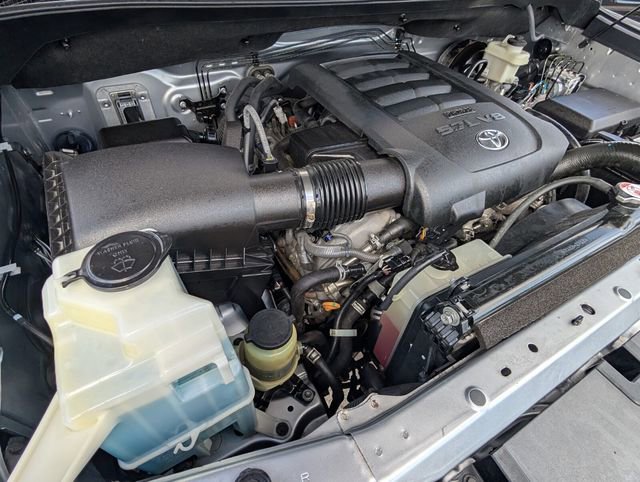 Used 2018 Toyota Tundra SR5 w/ SR5 Upgrade Package image 22