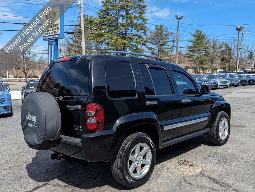 Used 2005 Jeep Liberty Limited AWD/4WD image 9
