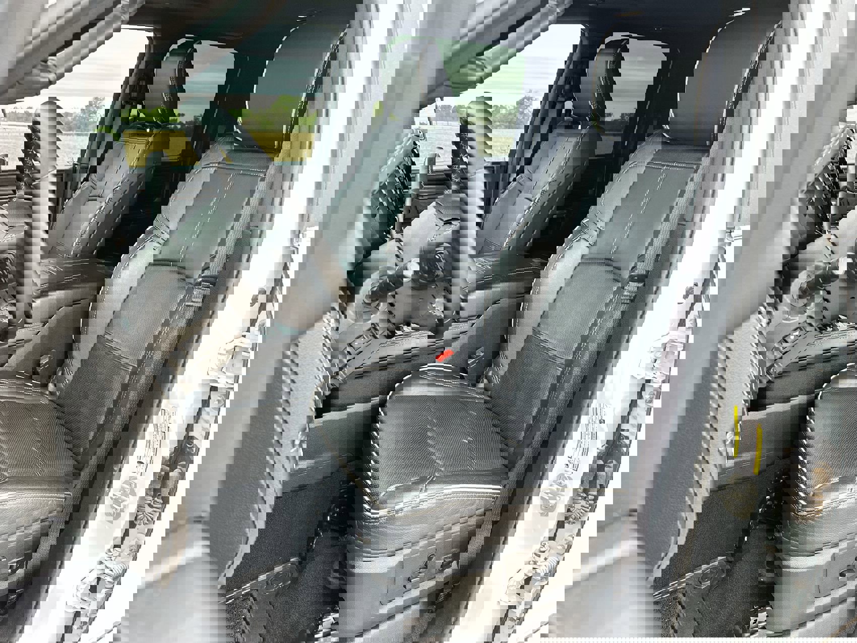 Used 2024 RAM 3500 Limited image 11