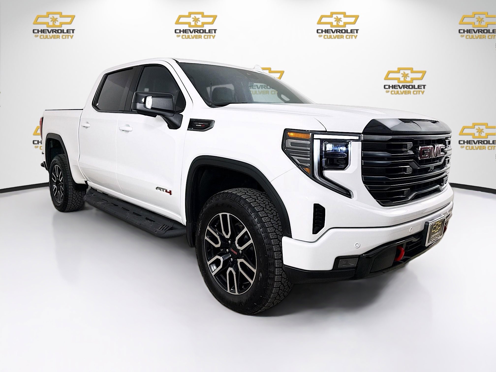 Used 2026 GMC Sierra 1500 AT4 w/ AT4 Premium Package AWD/4WD image 1