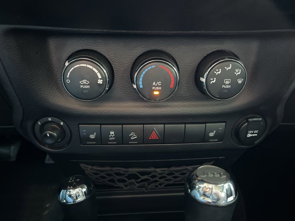 Used 2018 Jeep Wrangler Unlimited Sport S image 25