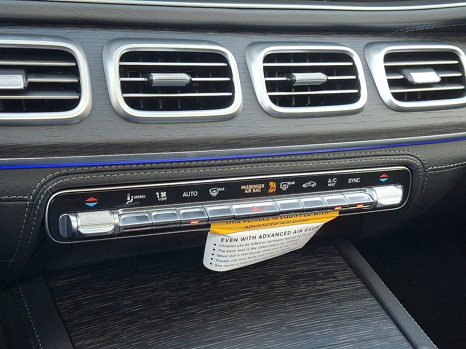 New 2026 Mercedes-Benz GLS 580 4MATIC image 12