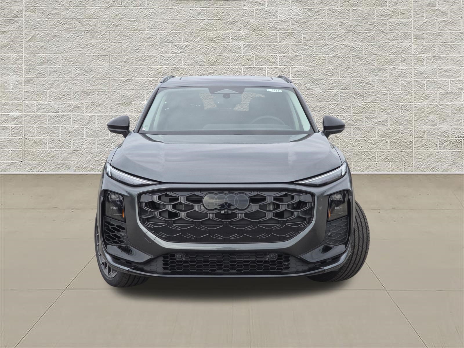 New 2026 Audi Q3 quattro 2.0T AWD/4WD image 2