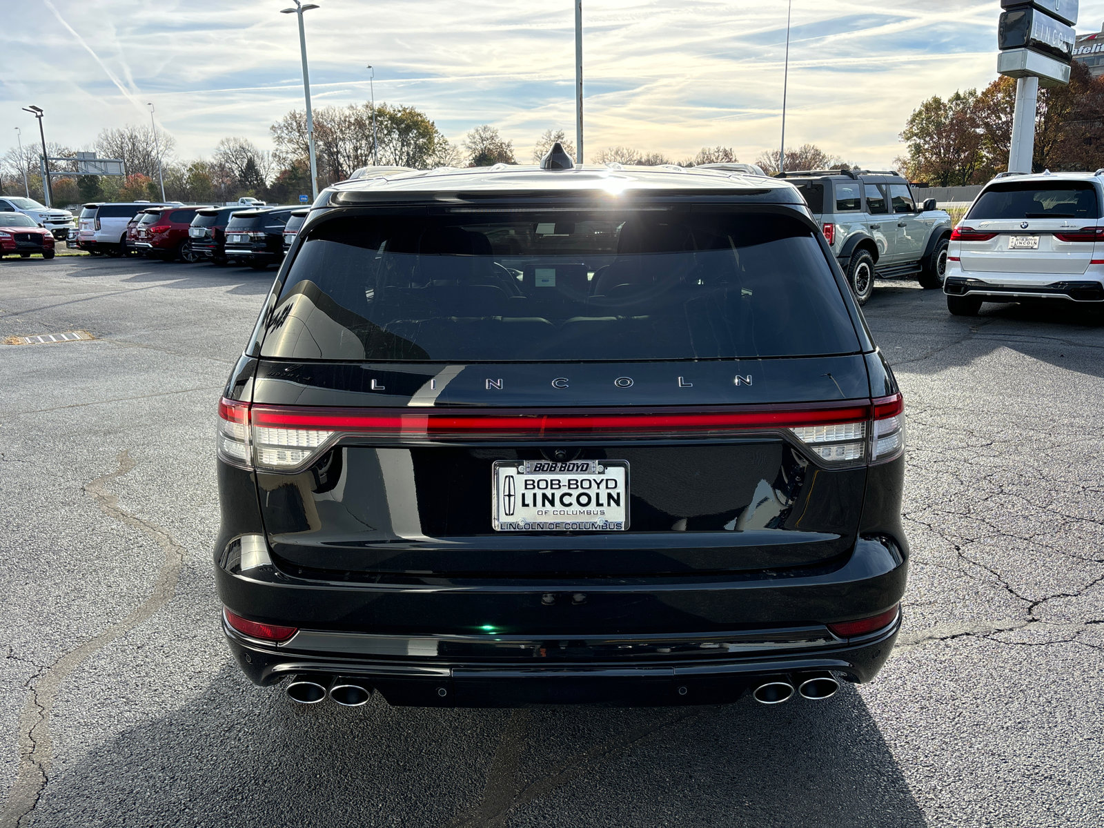 New 2025 Lincoln Aviator Black Label w/ Jet Appearance Package image 6