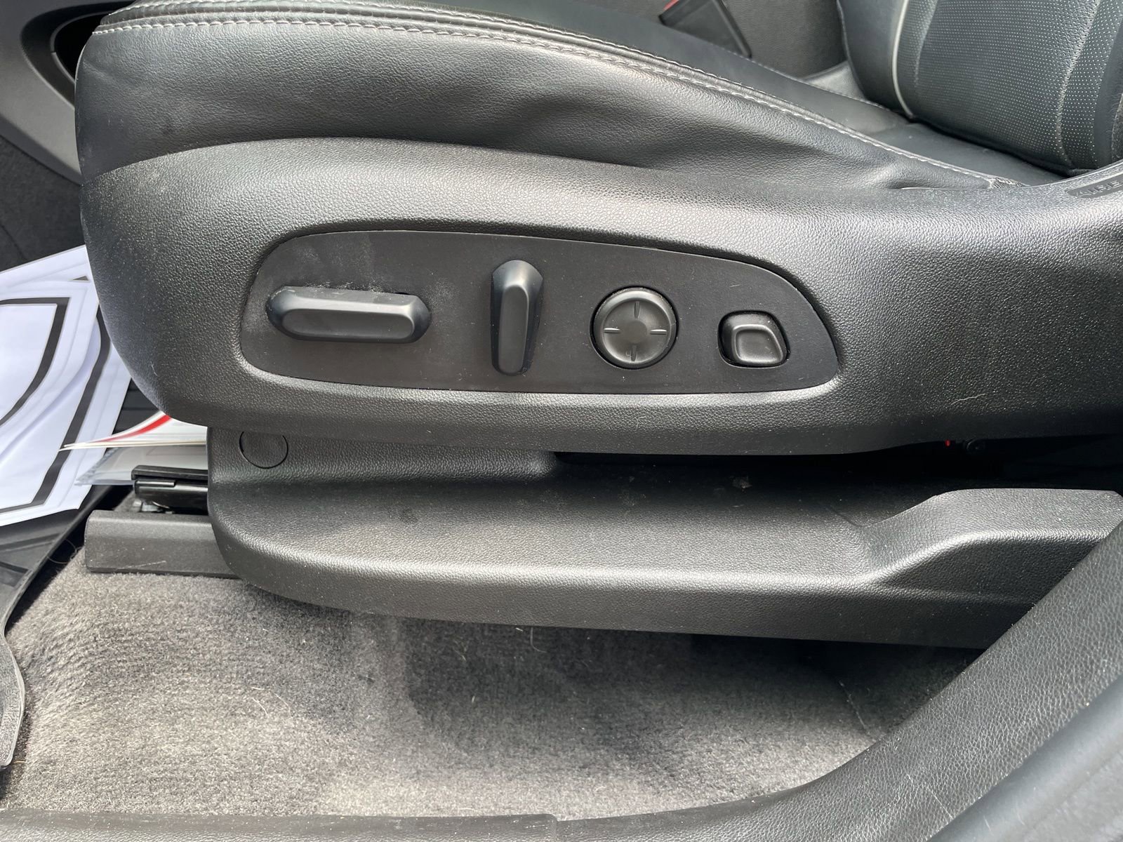 Used 2020 Buick Enclave Avenir w/ Avenir Technology Package image 11