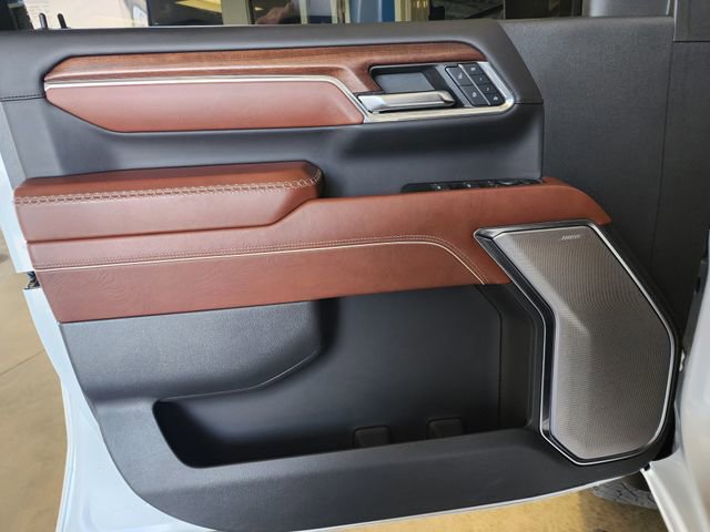 Used 2024 GMC Sierra 2500 Denali Ultimate AWD/4WD image 10