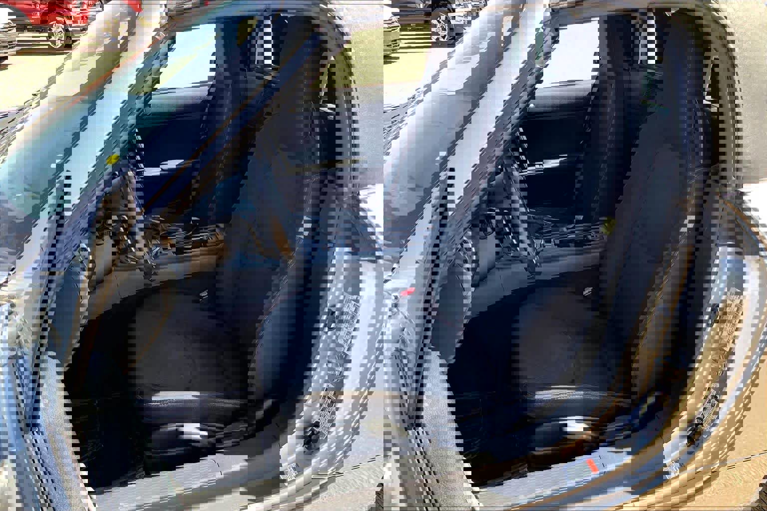 Used 2012 MAZDA MX-5 Miata Touring image 7