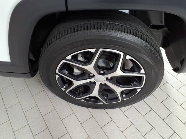 Used 2024 Jeep Compass Limited AWD/4WD image 8