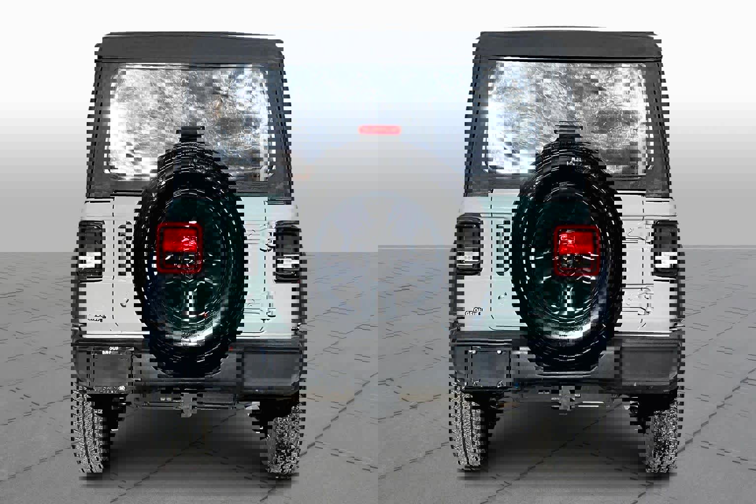 Used 2023 Jeep Wrangler Sport image 4