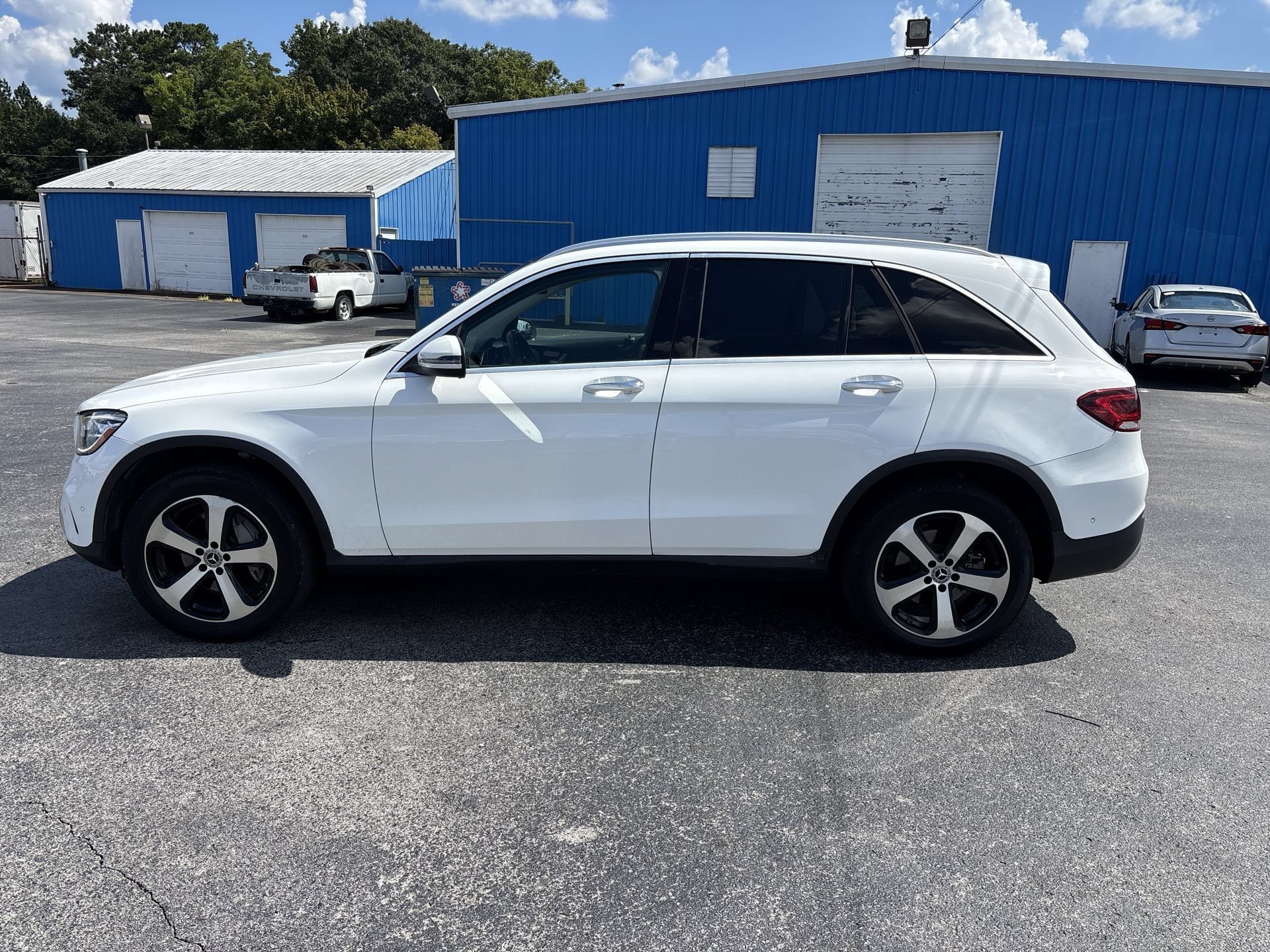 Used 2021 Mercedes-Benz GLC 300 image 4