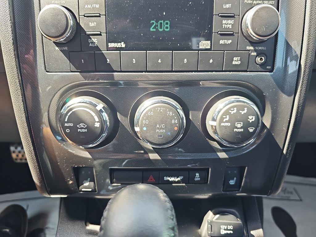 Used 2014 Dodge Challenger SXT Plus RWD image 22
